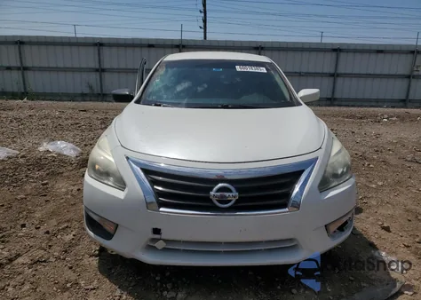 2015 Nissan Altima 2.5 z USA, uszkodzony, nr VIN 1N4AL3AP2FN868432